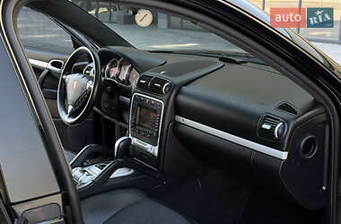 Позашляховик / Кросовер Porsche Cayenne 2009 в 