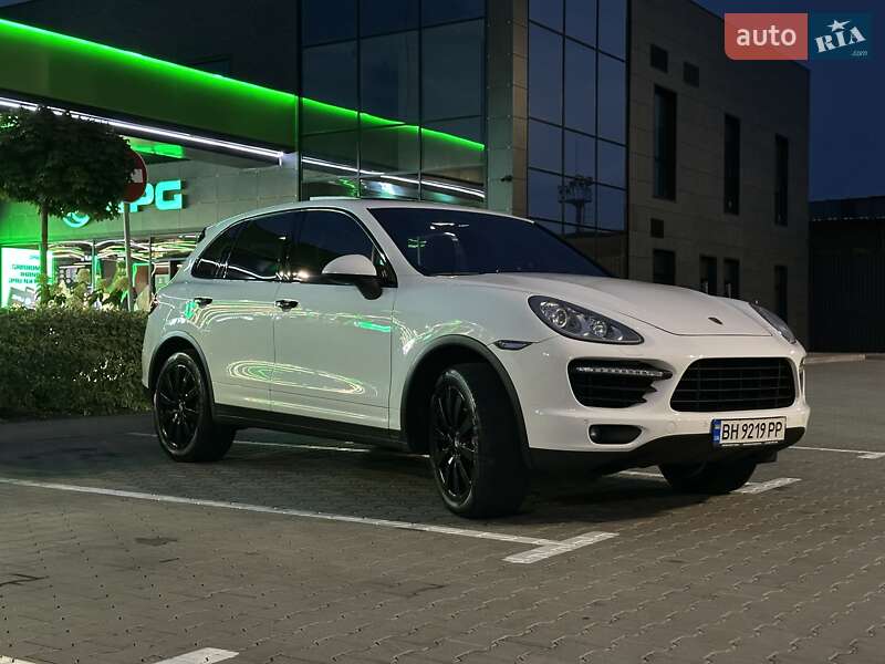 Porsche Cayenne 2012