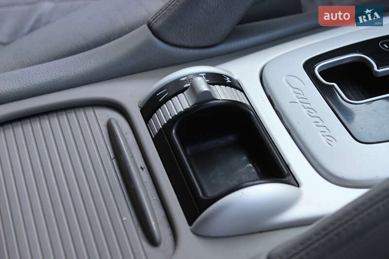 Внедорожник / Кроссовер Porsche Cayenne 2004 в Днепре фото 25 Внедорожник / Кроссовер Porsche Cayenne 2004 в Днепре