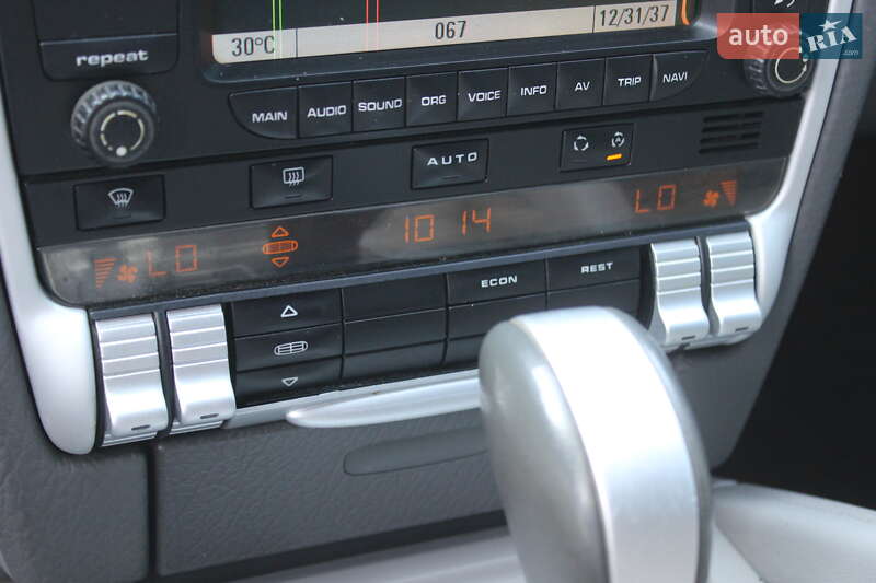 Внедорожник / Кроссовер Porsche Cayenne 2004 в Днепре фото 28 Внедорожник / Кроссовер Porsche Cayenne 2004 в Днепре