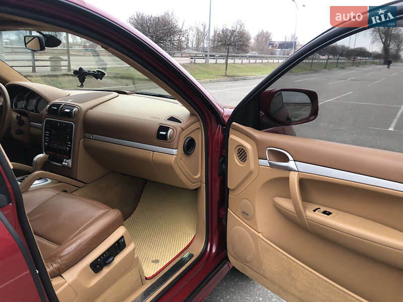Внедорожник / Кроссовер Porsche Cayenne 2009 в Киеве