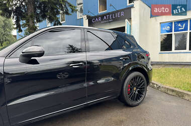 Внедорожник / Кроссовер Porsche Cayenne 2021 в 