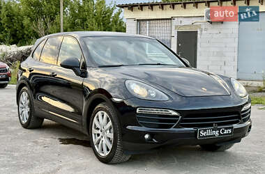 Позашляховик / Кросовер Porsche Cayenne 2011 в 