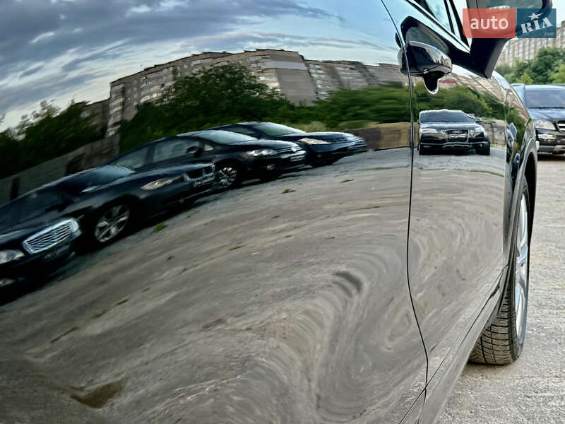 Позашляховик / Кросовер Porsche Cayenne 2011 в Рівному