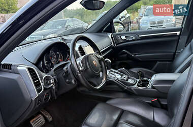 Позашляховик / Кросовер Porsche Cayenne 2011 в 