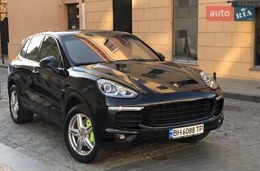 Позашляховик / Кросовер Porsche Cayenne 2015 в Одесі