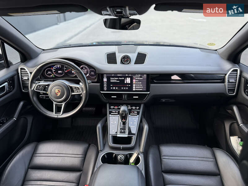 Позашляховик / Кросовер Porsche Cayenne 2019 в Одесі
