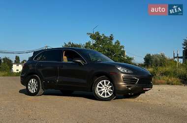 Внедорожник / Кроссовер Porsche Cayenne 2013 в 