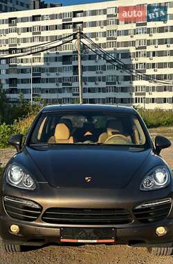 Внедорожник / Кроссовер Porsche Cayenne 2013 в Харькове
