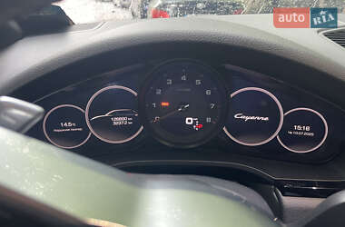 Внедорожник / Кроссовер Porsche Cayenne 2018 в 
