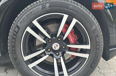 Внедорожник / Кроссовер Porsche Cayenne 2008 в 