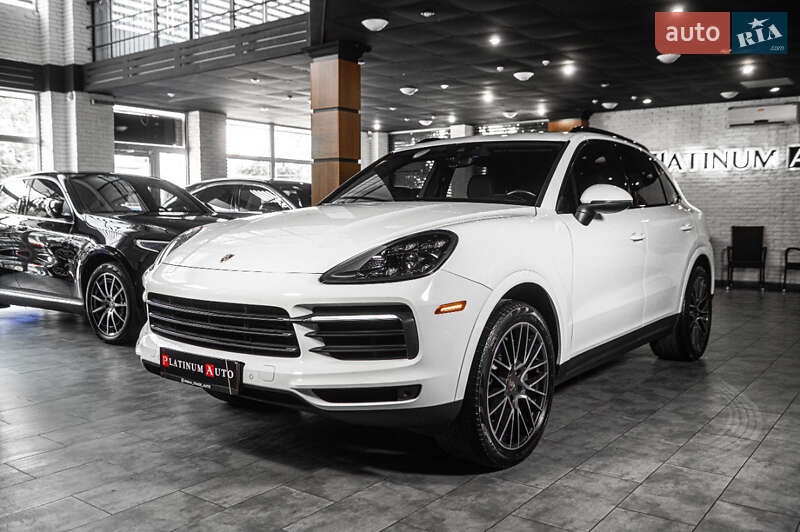 Позашляховик / Кросовер Porsche Cayenne 2018 в Одесі
