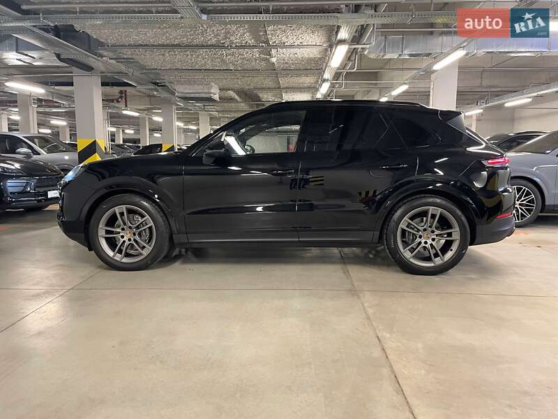 Внедорожник / Кроссовер Porsche Cayenne 2023 в Киеве фото 2 Внедорожник / Кроссовер Porsche Cayenne 2023 в Киеве
