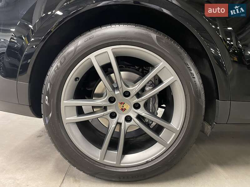 Внедорожник / Кроссовер Porsche Cayenne 2023 в Киеве фото 15 Внедорожник / Кроссовер Porsche Cayenne 2023 в Киеве