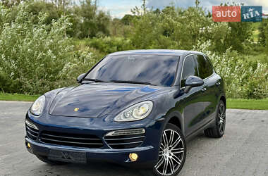 Позашляховик / Кросовер Porsche Cayenne 2012 в 