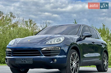 Позашляховик / Кросовер Porsche Cayenne 2012 в 