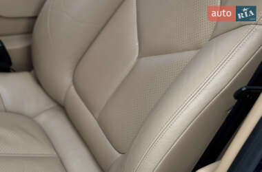 Позашляховик / Кросовер Porsche Cayenne 2012 в 