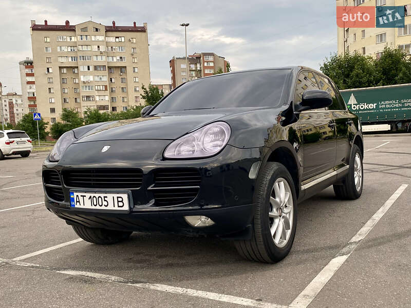 Внедорожник / Кроссовер Porsche Cayenne 2005 в Ивано-Франковске