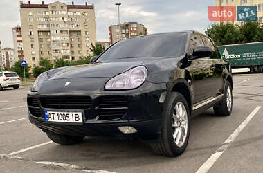 Внедорожник / Кроссовер Porsche Cayenne 2005 в 