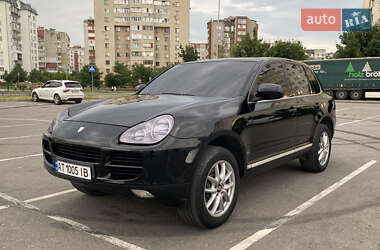 Внедорожник / Кроссовер Porsche Cayenne 2005 в 