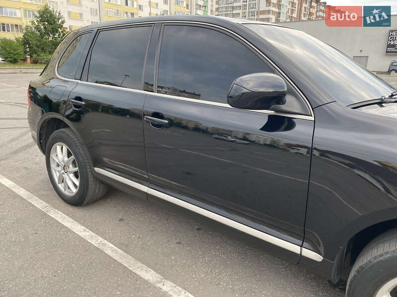 Внедорожник / Кроссовер Porsche Cayenne 2005 в Ивано-Франковске
