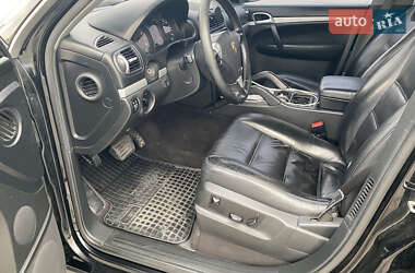 Внедорожник / Кроссовер Porsche Cayenne 2005 в 