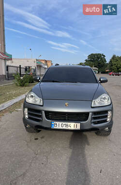 Внедорожник / Кроссовер Porsche Cayenne 2004 в 