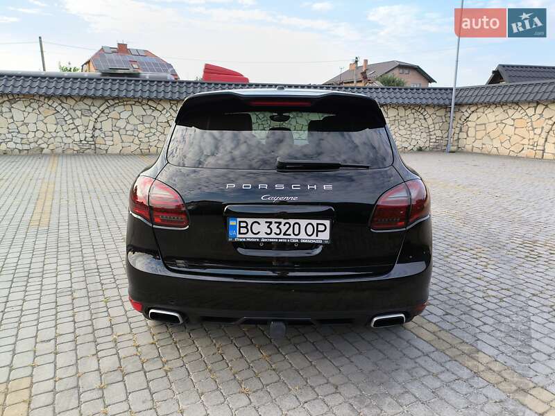 Внедорожник / Кроссовер Porsche Cayenne 2013 в Львове