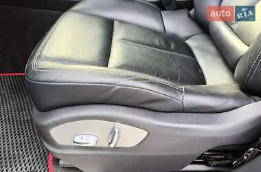 Позашляховик / Кросовер Porsche Cayenne 2013 в 