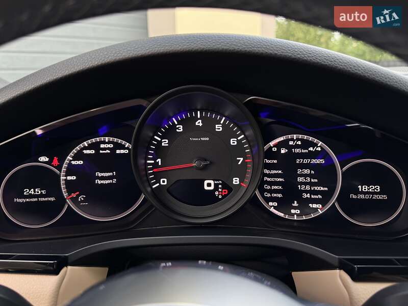 Позашляховик / Кросовер Porsche Cayenne 2019 в Стрию