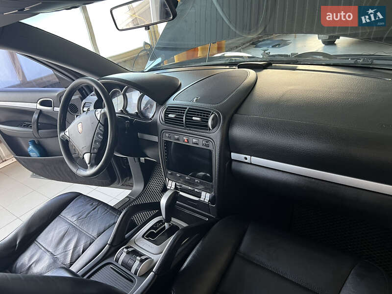 Позашляховик / Кросовер Porsche Cayenne 2005 в Сумах