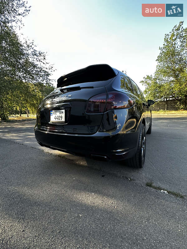 Внедорожник / Кроссовер Porsche Cayenne 2012 в Кривом Роге фото 4 Внедорожник / Кроссовер Porsche Cayenne 2012 в Кривом Роге