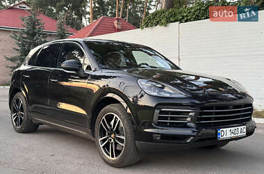 Внедорожник / Кроссовер Porsche Cayenne 2019 в 