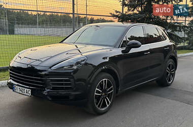 Внедорожник / Кроссовер Porsche Cayenne 2019 в 