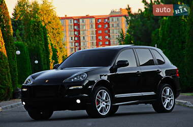 Внедорожник / Кроссовер Porsche Cayenne 2009 в 