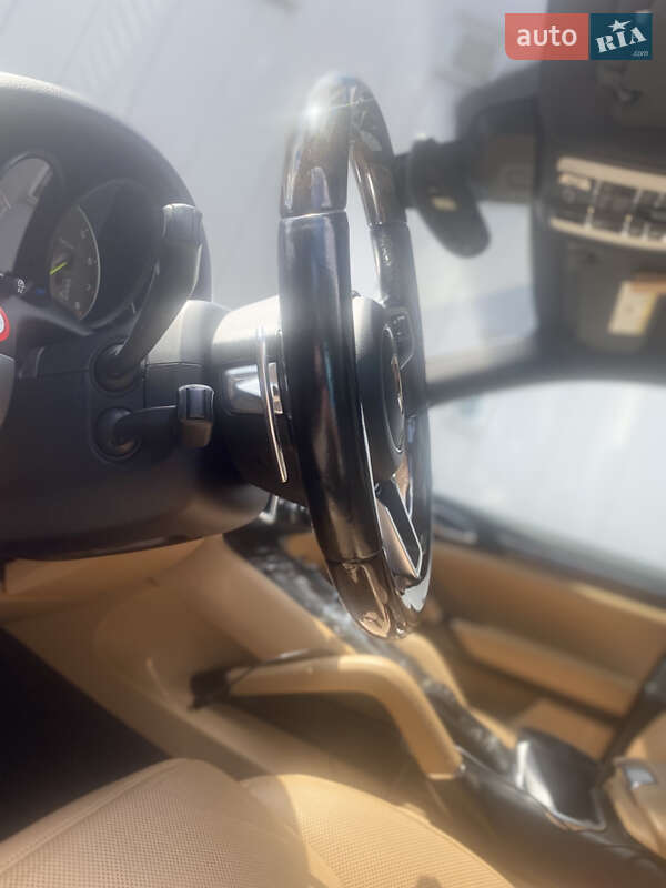 Позашляховик / Кросовер Porsche Cayenne 2016 в Львові фото 7 Позашляховик / Кросовер Porsche Cayenne 2016 в Львові