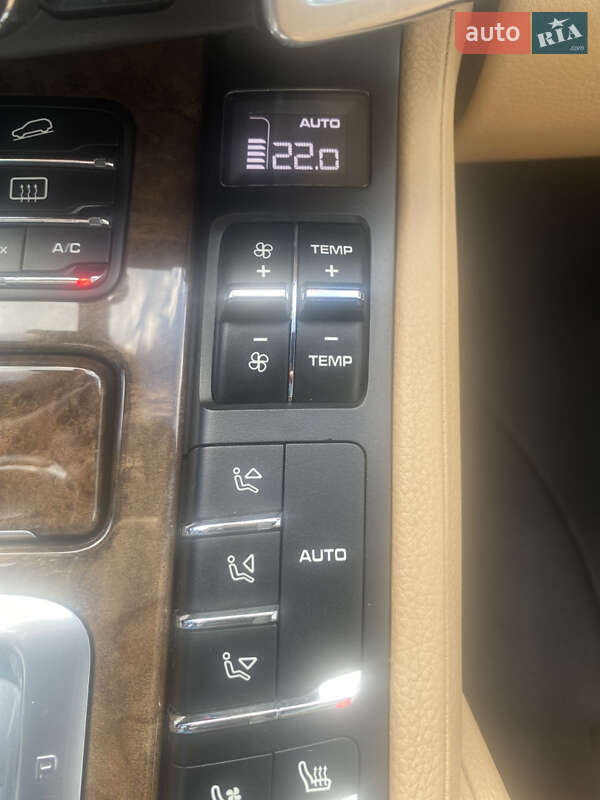 Позашляховик / Кросовер Porsche Cayenne 2016 в Львові фото 48 Позашляховик / Кросовер Porsche Cayenne 2016 в Львові