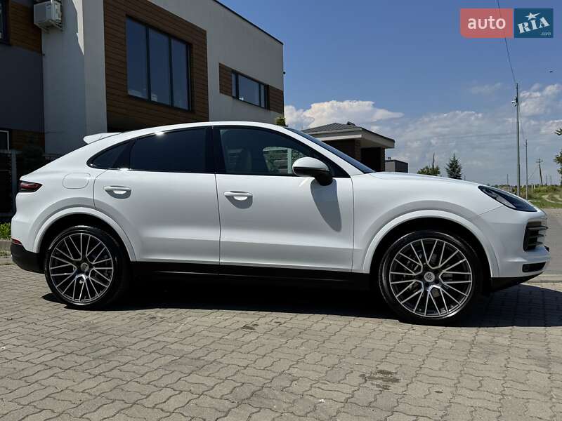 Внедорожник / Кроссовер Porsche Cayenne 2019 в Стрые