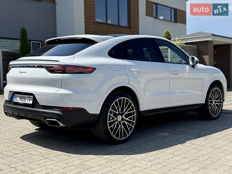 Позашляховик / Кросовер Porsche Cayenne 2019 в Стрию