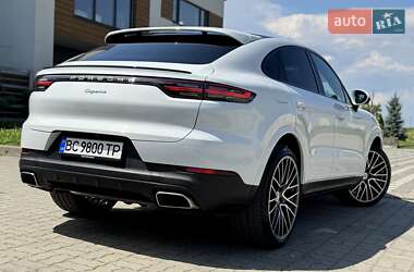 Внедорожник / Кроссовер Porsche Cayenne 2019 в 