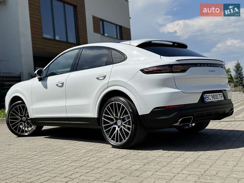 Позашляховик / Кросовер Porsche Cayenne 2019 в Стрию