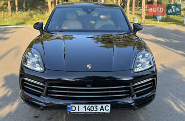 Внедорожник / Кроссовер Porsche Cayenne 2019 в 