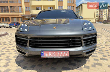 Внедорожник / Кроссовер Porsche Cayenne 2020 в 