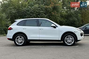 Внедорожник / Кроссовер Porsche Cayenne 2013 в 