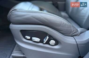 Внедорожник / Кроссовер Porsche Cayenne 2018 в 