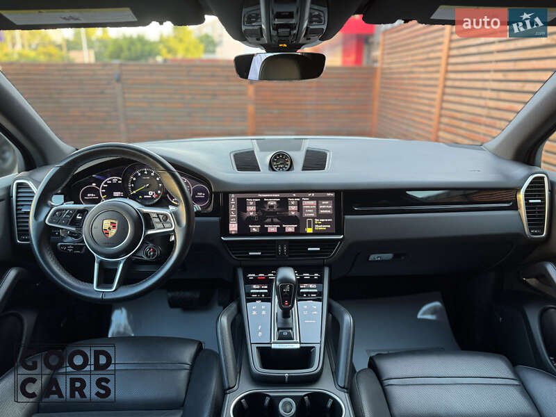 Внедорожник / Кроссовер Porsche Cayenne 2020 в Одессе