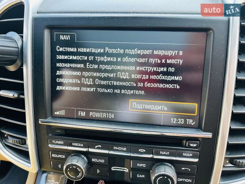 Внедорожник / Кроссовер Porsche Cayenne 2015 в Киеве