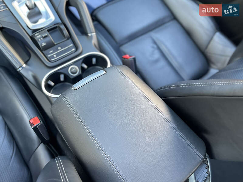 Внедорожник / Кроссовер Porsche Cayenne 2016 в Харькове фото 48 Внедорожник / Кроссовер Porsche Cayenne 2016 в Харькове