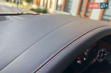 Внедорожник / Кроссовер Porsche Cayenne 2019 в 