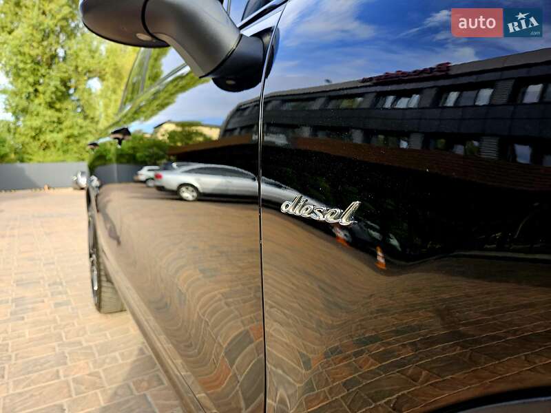 Внедорожник / Кроссовер Porsche Cayenne 2013 в Полтаве